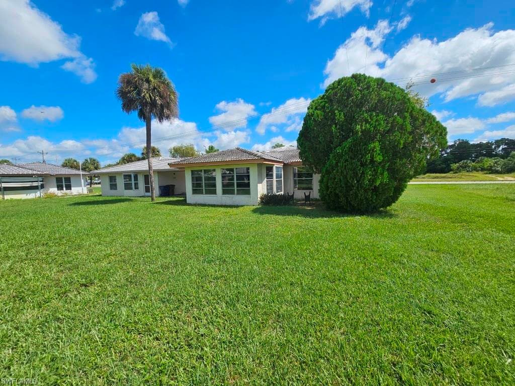 217 Beth Stacey BLVD, LEHIGH ACRES FL 33936-5