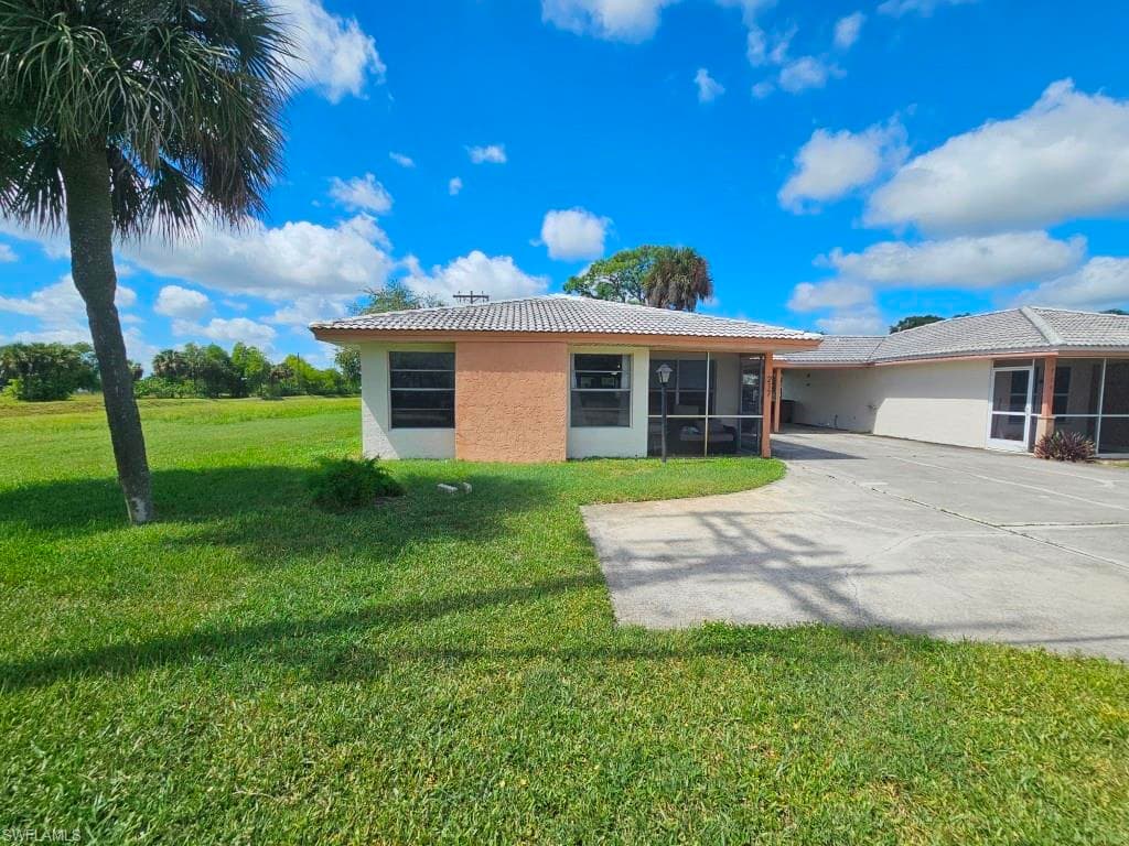 217 Beth Stacey BLVD, LEHIGH ACRES FL 33936-2
