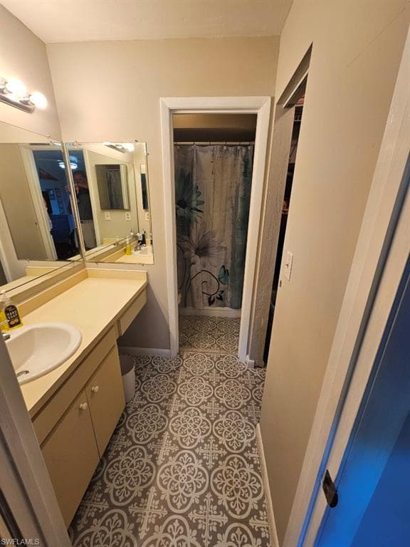 217 Beth Stacey BLVD, LEHIGH ACRES FL 33936-23