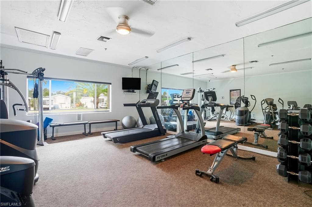 37 Bass LN, NAPLES FL 34114-31