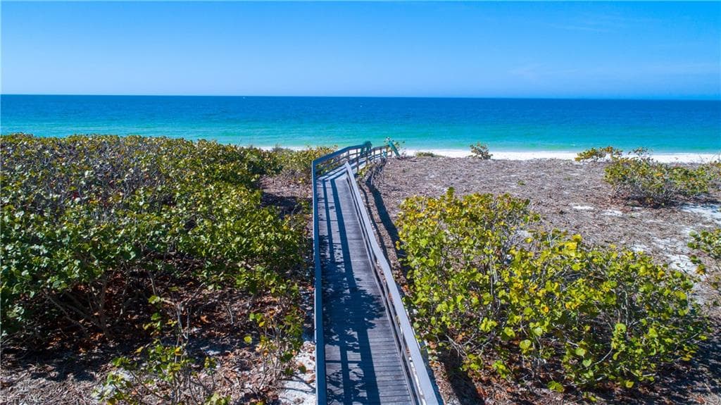 260 Barefoot Beach BLVD # 204, BONITA SPRINGS FL 34134-34
