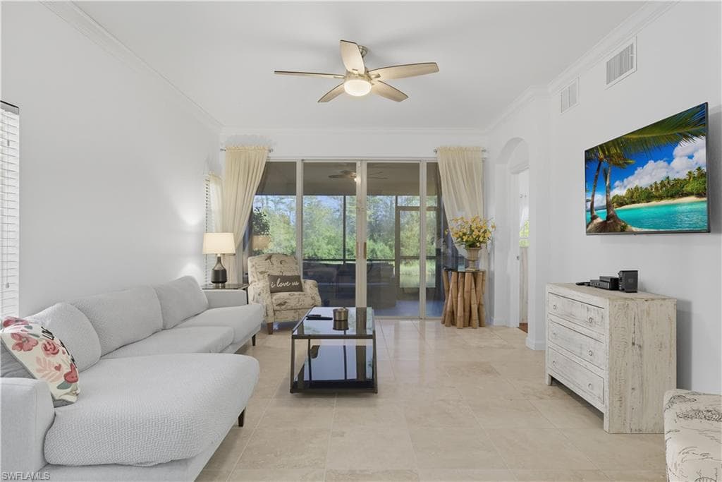 8701 Piazza Del Lago CIR # 101, ESTERO FL 33928-4