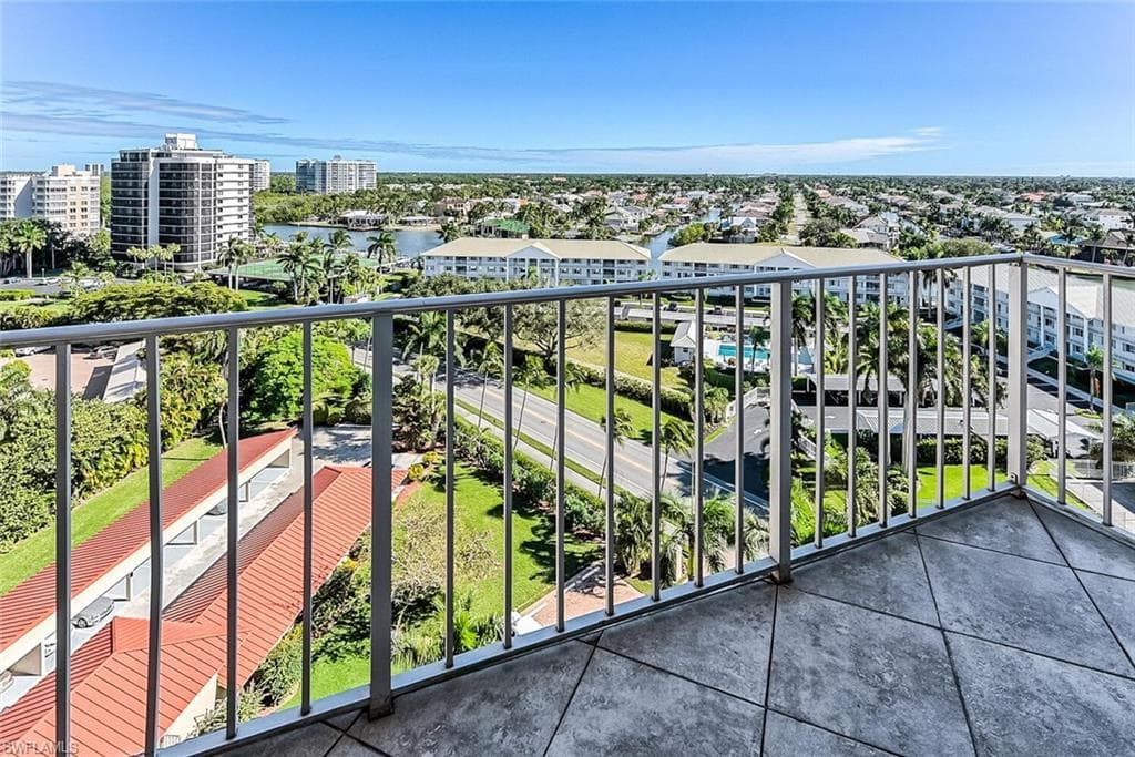 10701 Gulf Shore DR # 1200, NAPLES FL 34108-20