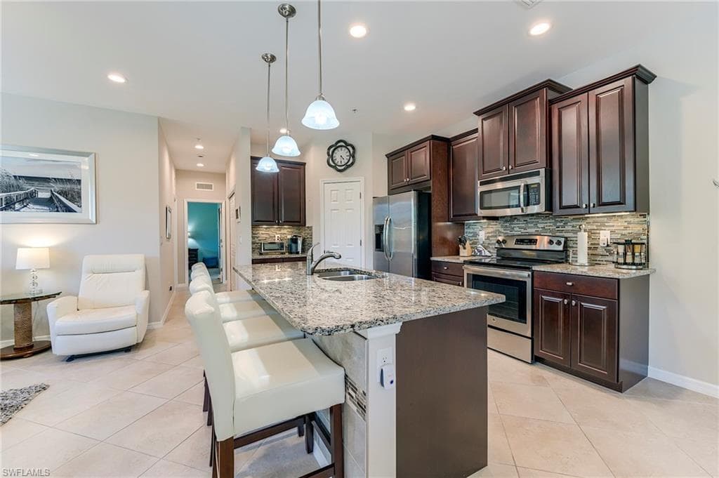 8510 Violeta ST # 203, ESTERO FL 34135-4