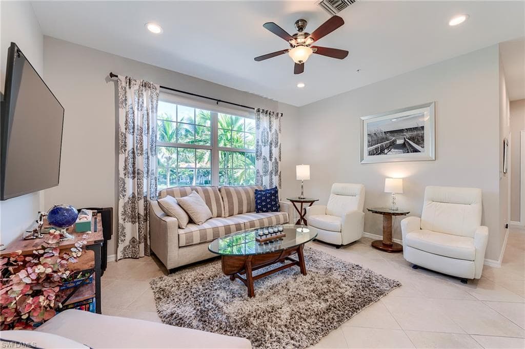 8510 Violeta ST # 203, ESTERO FL 34135-14