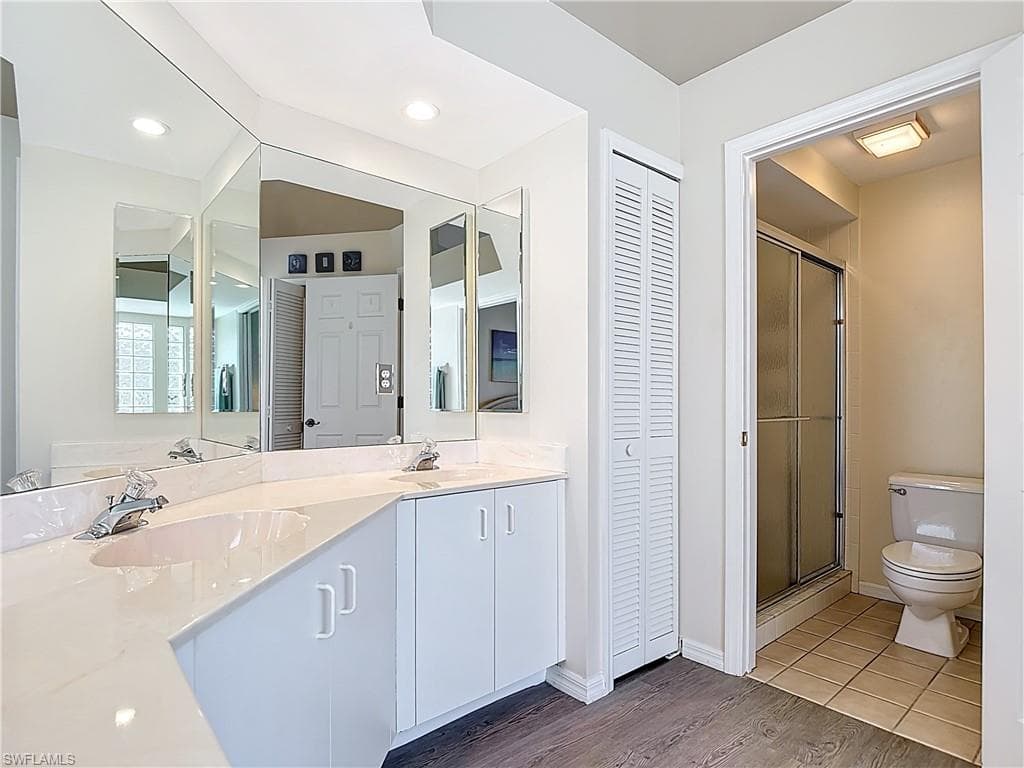 2241 Rio Nuevo DR, NORTH FORT MYERS FL 33917-23