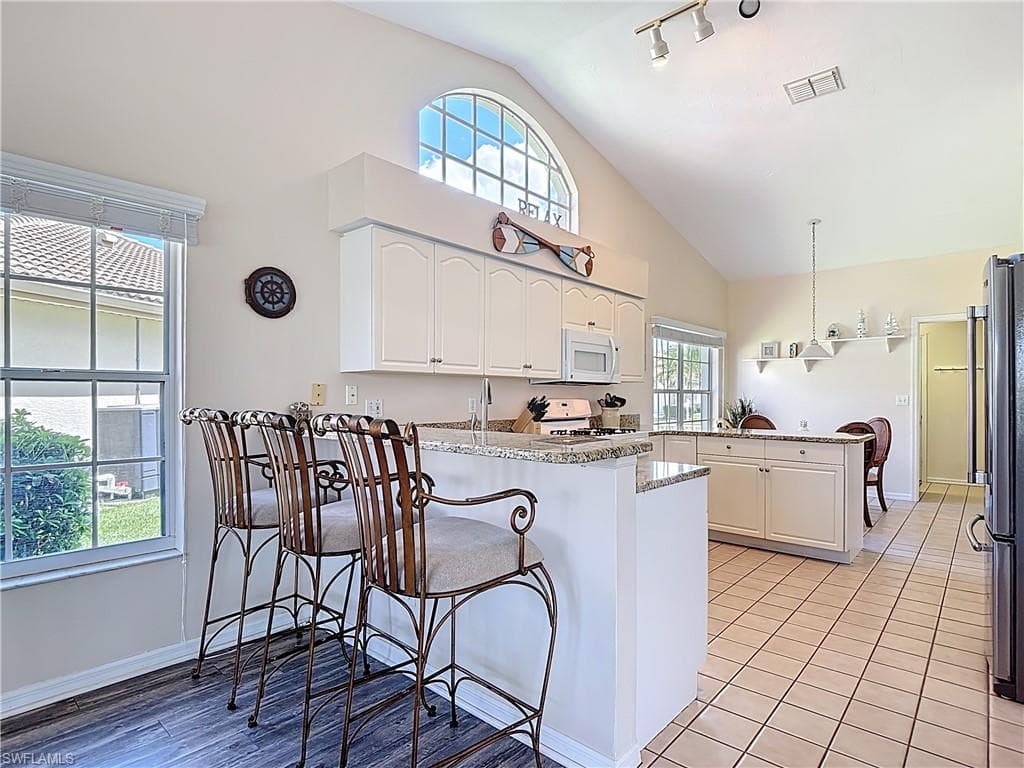 2241 Rio Nuevo DR, NORTH FORT MYERS FL 33917-14