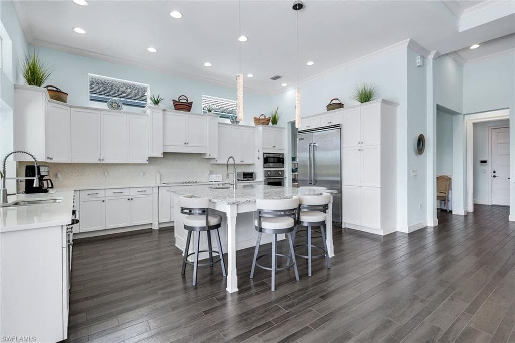 4964 Andros DR, NAPLES FL 34113-8