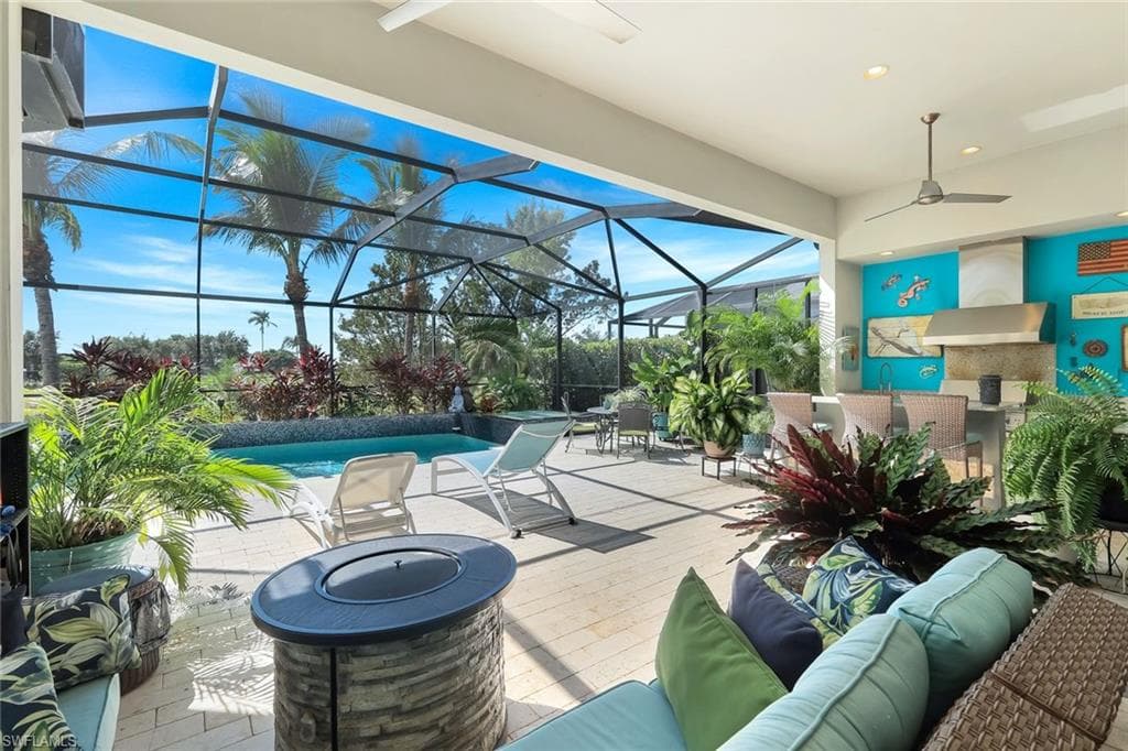 4964 Andros DR, NAPLES FL 34113-24