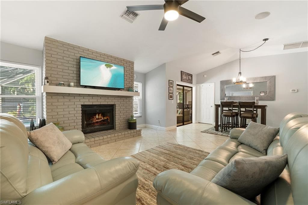 3584 Cartwright CT, BONITA SPRINGS FL 34134-3