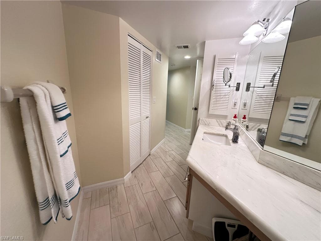 9635 Eaton Gardens LN # 103, FORT MYERS FL 33919-18