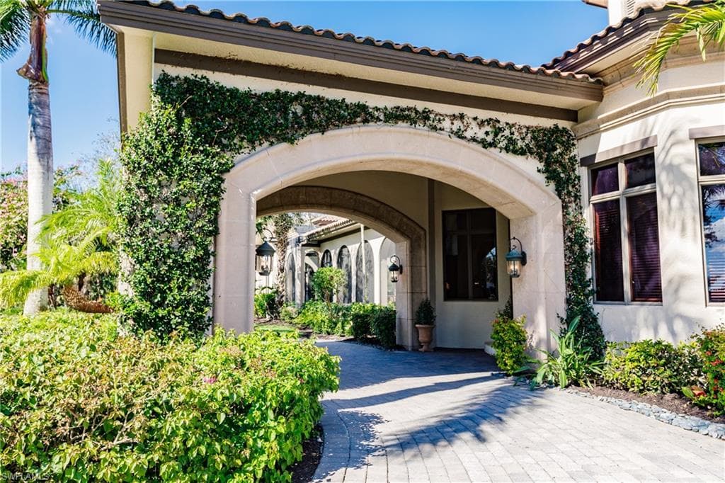 11558 Aerie LN, NAPLES FL 34120-2