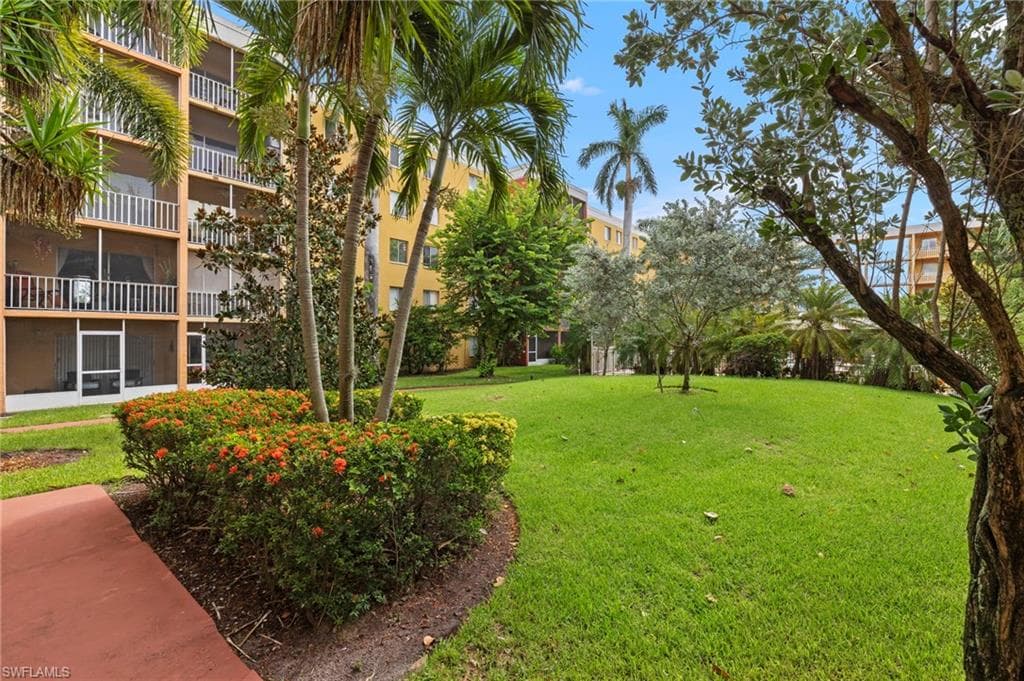 2366 E Mall DR # 213, FORT MYERS FL 33901-18
