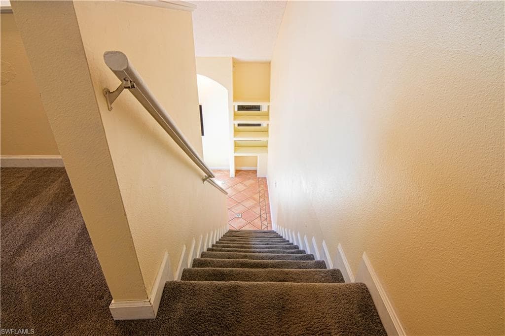 8407 S Haven LN, FORT MYERS FL 33919-15