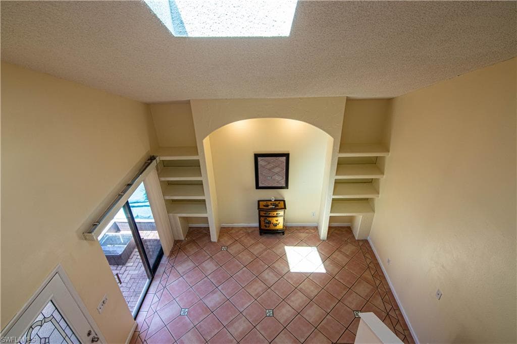 8407 S Haven LN, FORT MYERS FL 33919-19