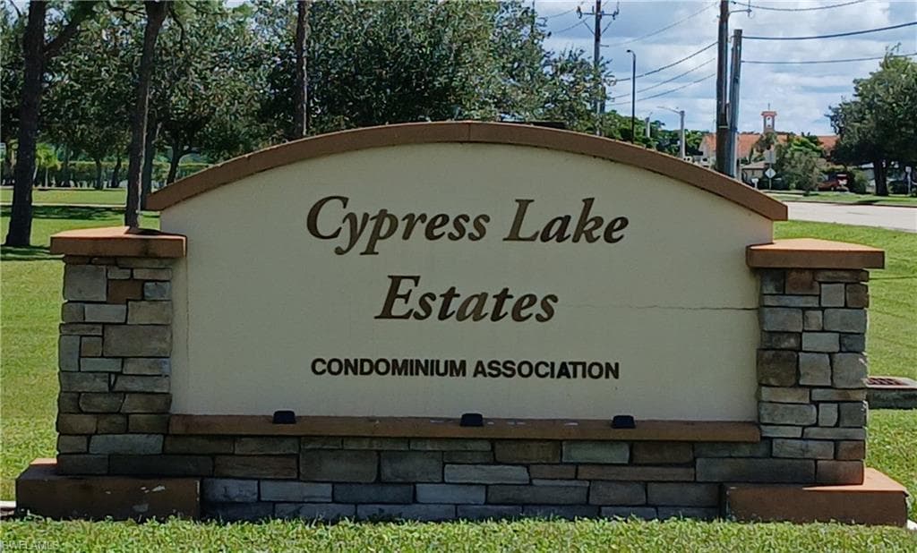 8407 S Haven LN, FORT MYERS FL 33919-33