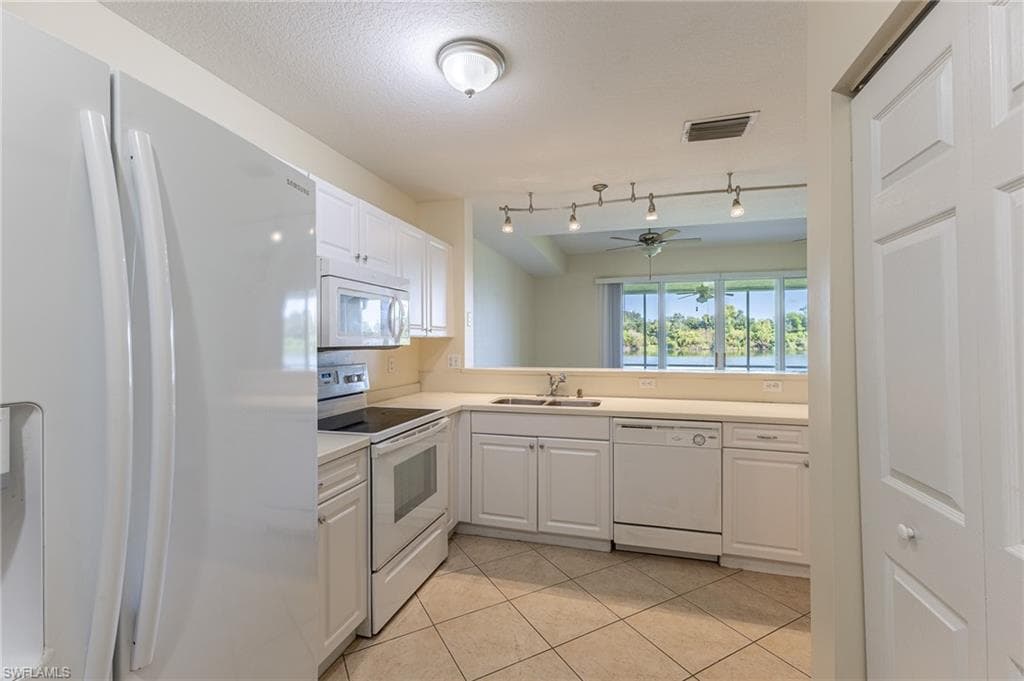 13150 Broadhurst LOOP 204-10