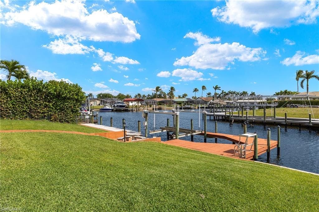 1740 Savona PKWY, CAPE CORAL FL 33904-32