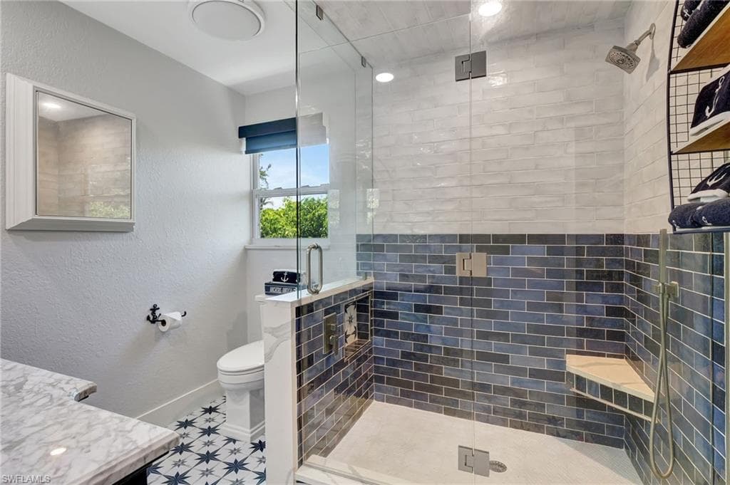 193 Cocohatchee ST, NAPLES FL 34110-13