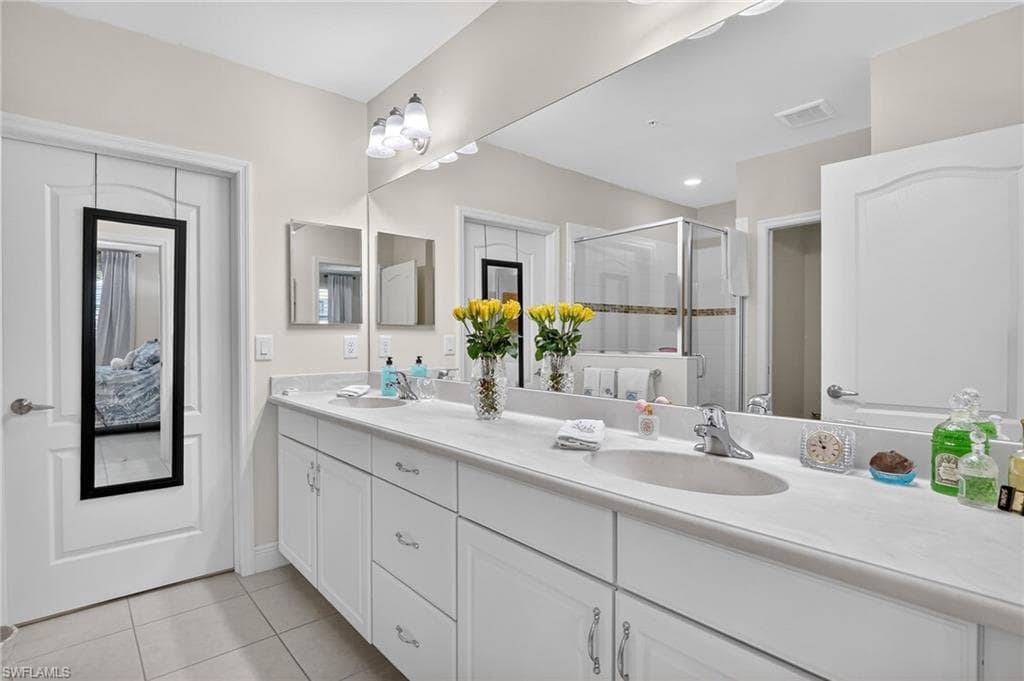 6960 Avalon CIR # 803, NAPLES FL 34112-16