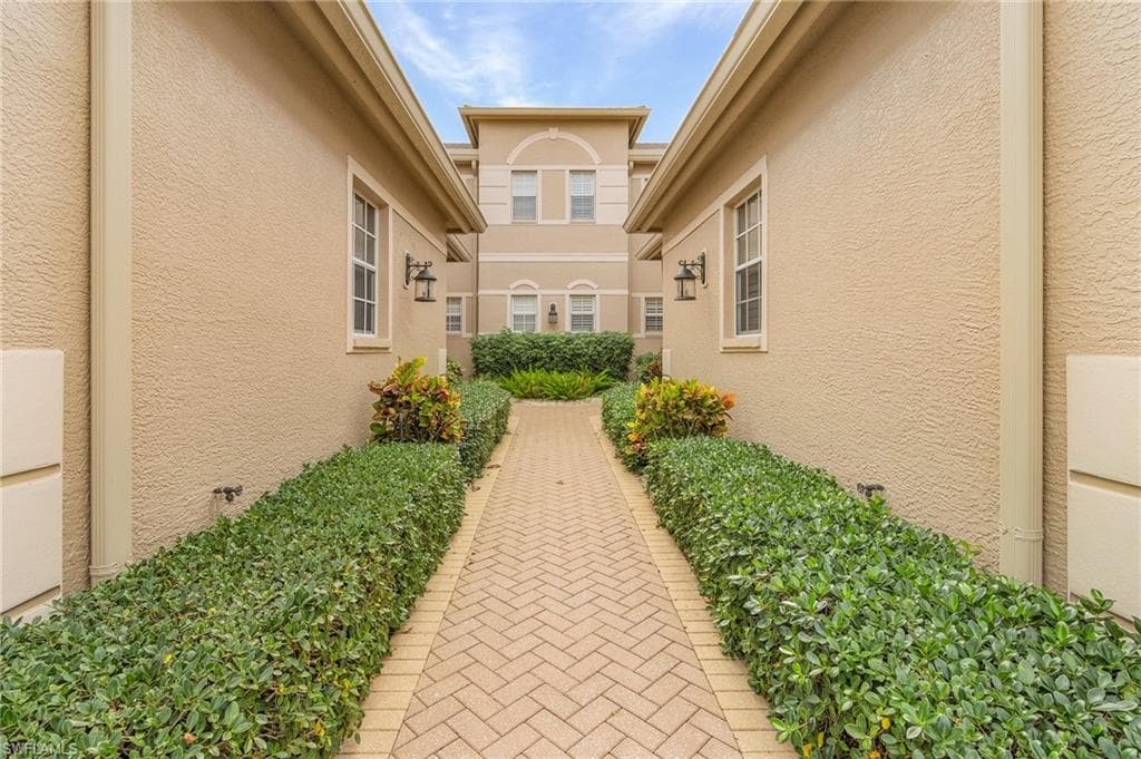 801 Regency Reserve CIR 4301-25