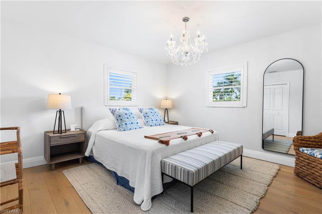 940 3rd ST S # 201, NAPLES FL 34102-9