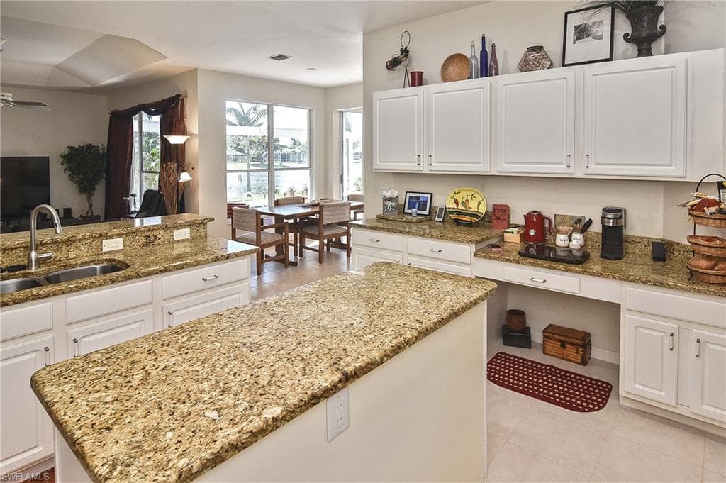 9160 Kings Cove CT, FORT MYERS FL 33967-22