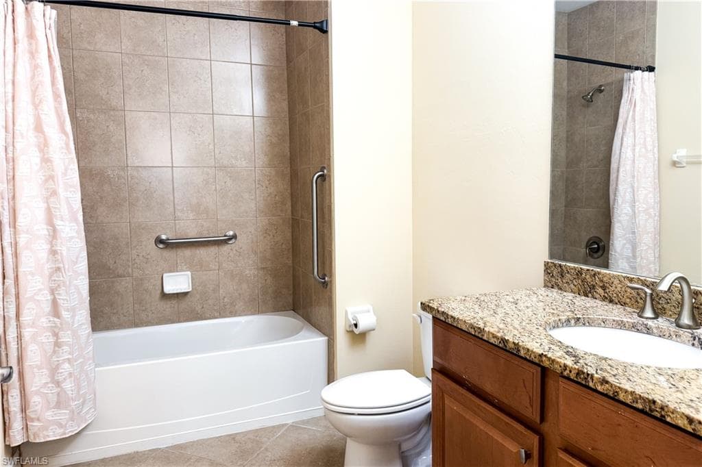 28075 Sosta LN # 1, BONITA SPRINGS FL 34135-13