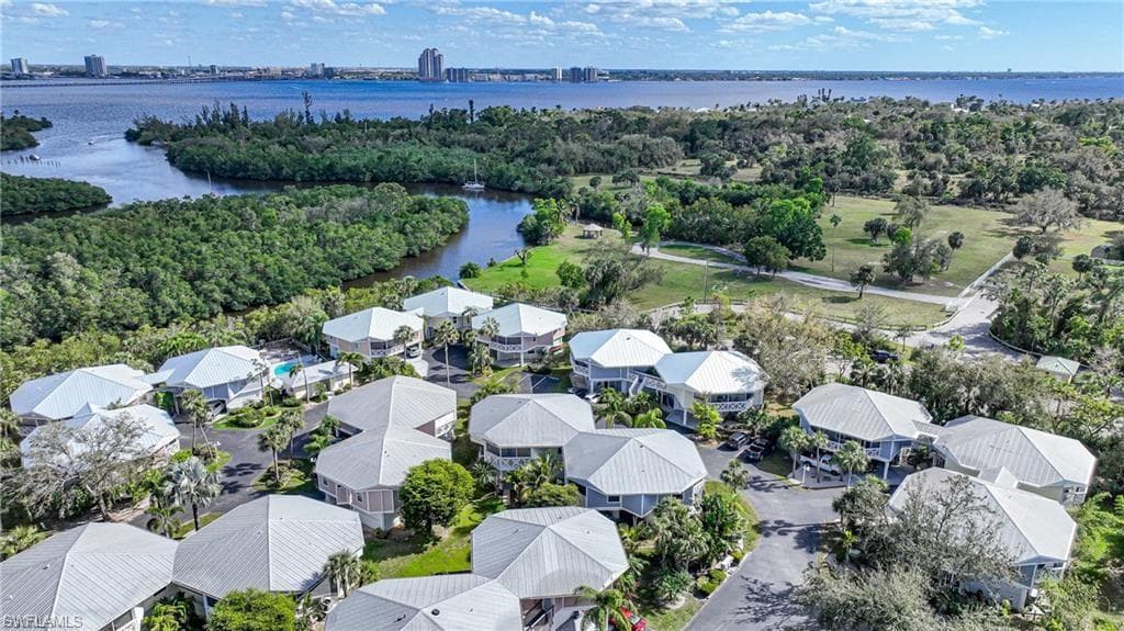 950 Moody RD # 110, NORTH FORT MYERS FL 33903-7