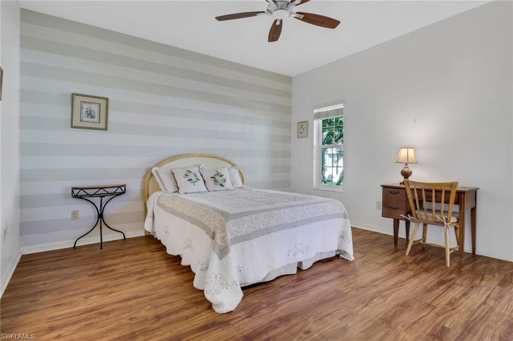 5003 SW 16th PL 108-15