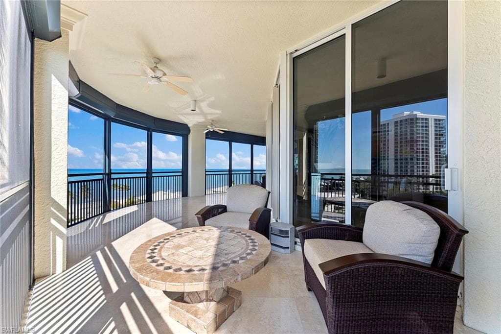 81 Seagate DR # 801, NAPLES FL 34103-7