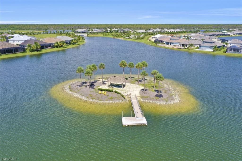14663 Edgewater CIR, NAPLES FL 34114-22