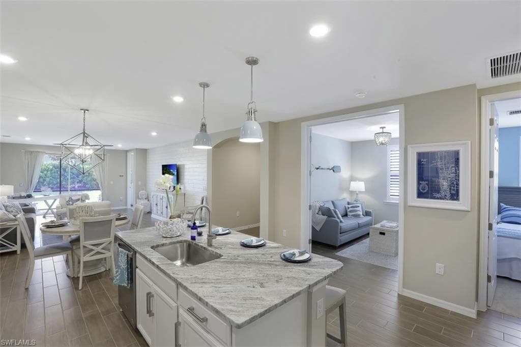 14663 Edgewater CIR, NAPLES FL 34114-8