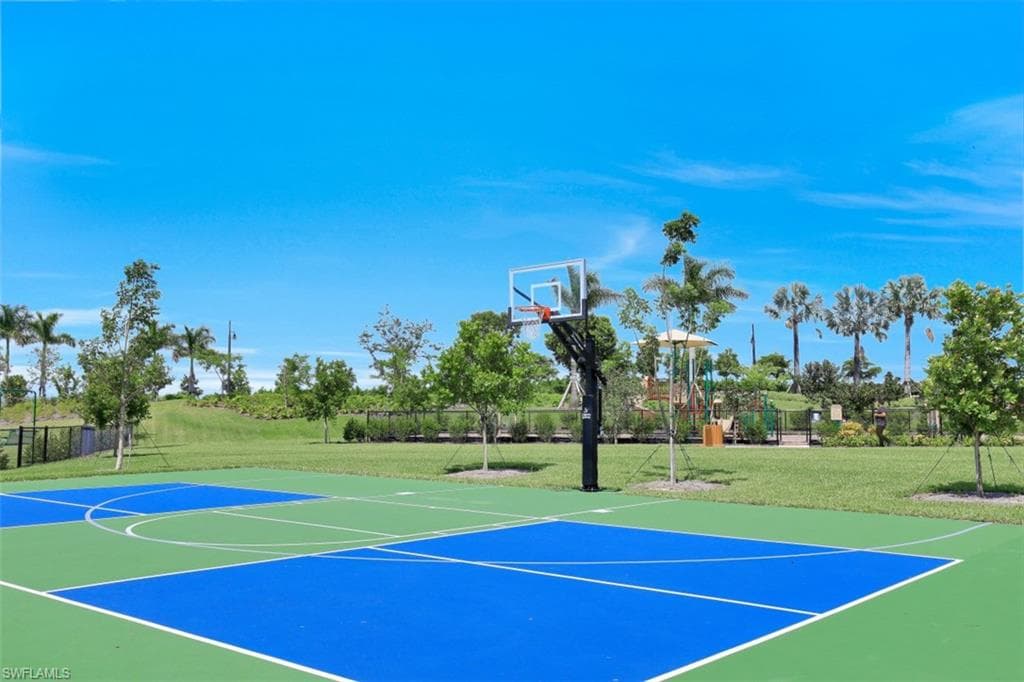 14663 Edgewater CIR, NAPLES FL 34114-33