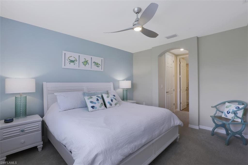 14663 Edgewater CIR, NAPLES FL 34114-13