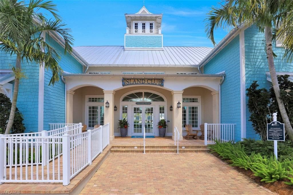 14663 Edgewater CIR, NAPLES FL 34114-30