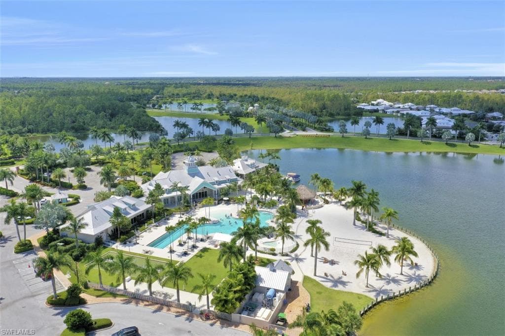 14663 Edgewater CIR, NAPLES FL 34114-20