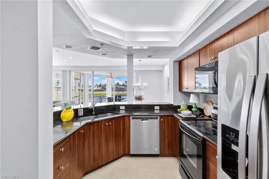1659 Lands End Village-11
