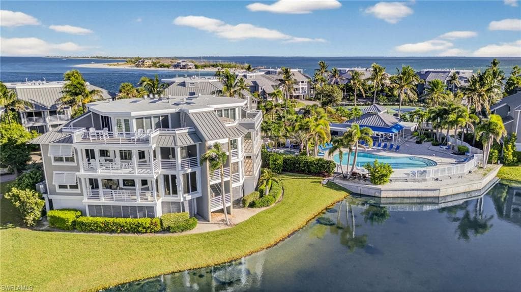 1659 Lands End Village-31