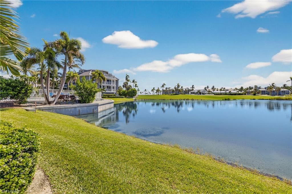 1659 Lands End Village-27