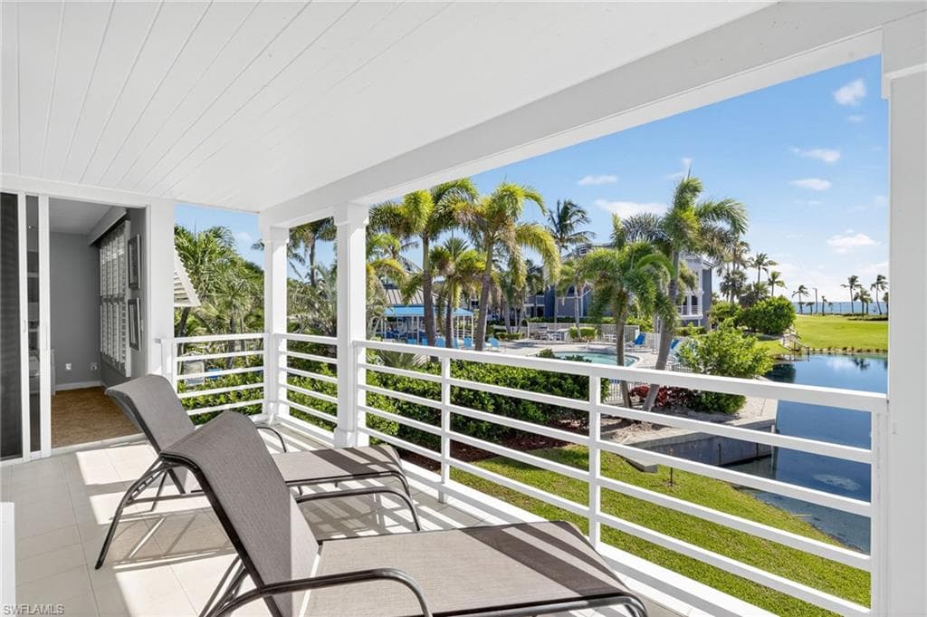 1659 Lands End Village-24