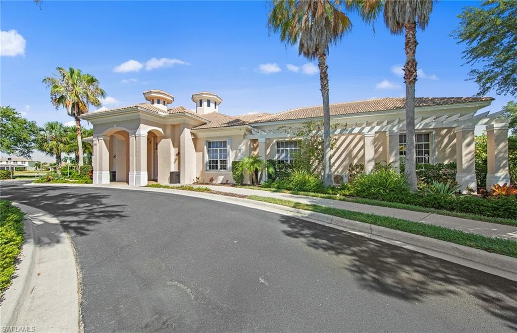 1630 Lake Jessup CIR, CAPE CORAL FL 33909-21