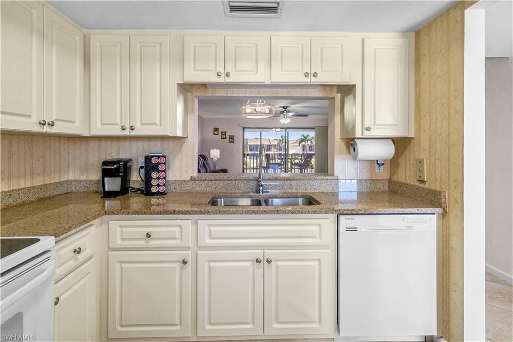 3803 SE 11th PL # 1210, CAPE CORAL FL 33904-16