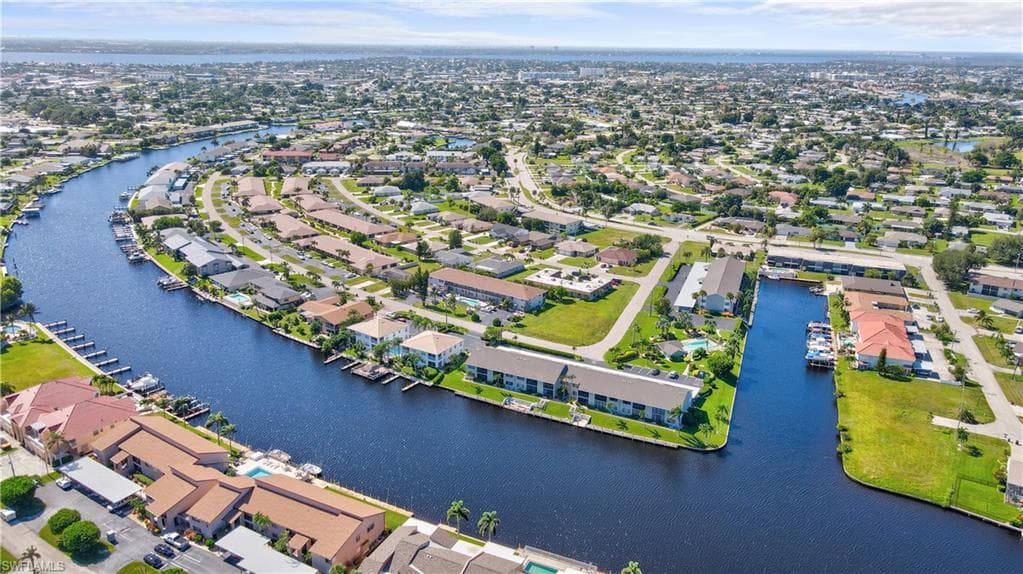 3803 SE 11th PL # 1210, CAPE CORAL FL 33904-42