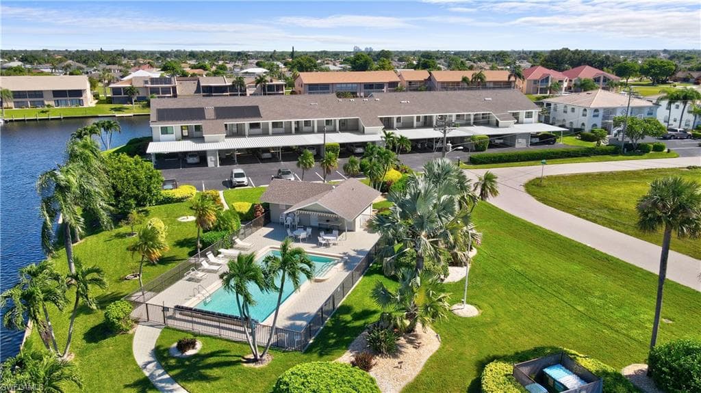 3803 SE 11th PL # 1210, CAPE CORAL FL 33904-35