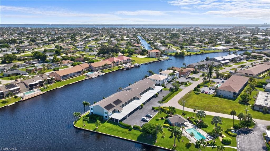 3803 SE 11th PL # 1210, CAPE CORAL FL 33904-37