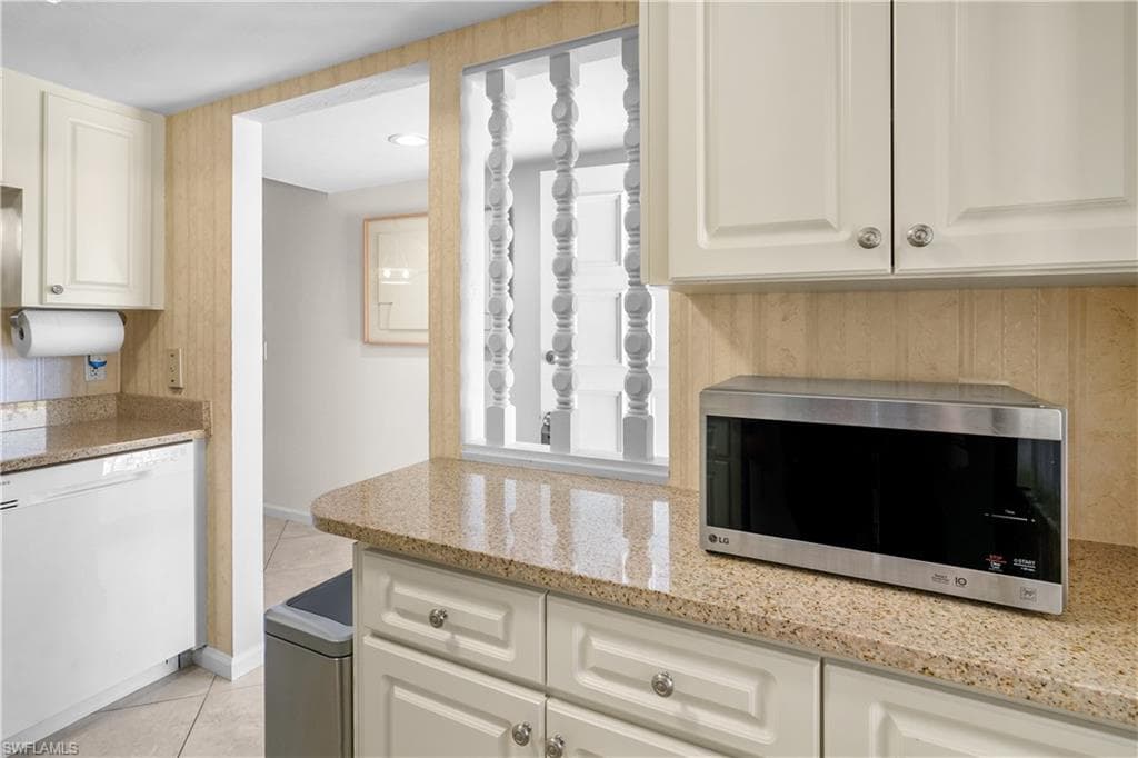 3803 SE 11th PL # 1210, CAPE CORAL FL 33904-14
