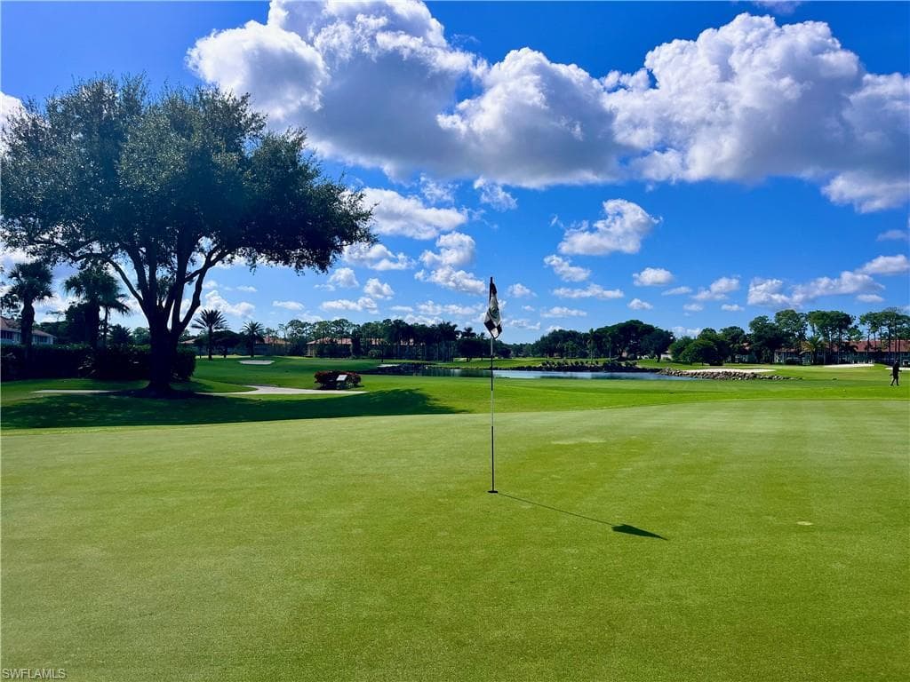 3685 Amberly CIR W # D305, NAPLES FL 34112-40