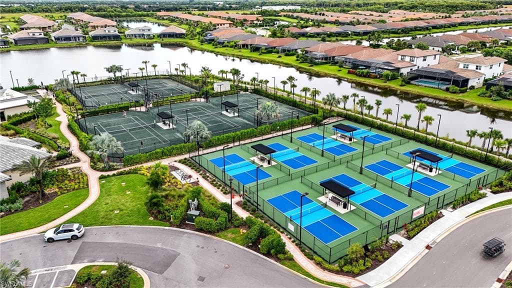 15445 Turin DR, NAPLES FL 34114-49