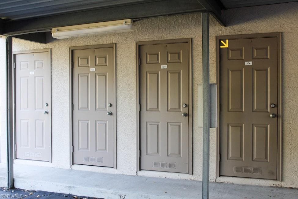 14931 Park Lake DR # 104, FORT MYERS FL 33919-20